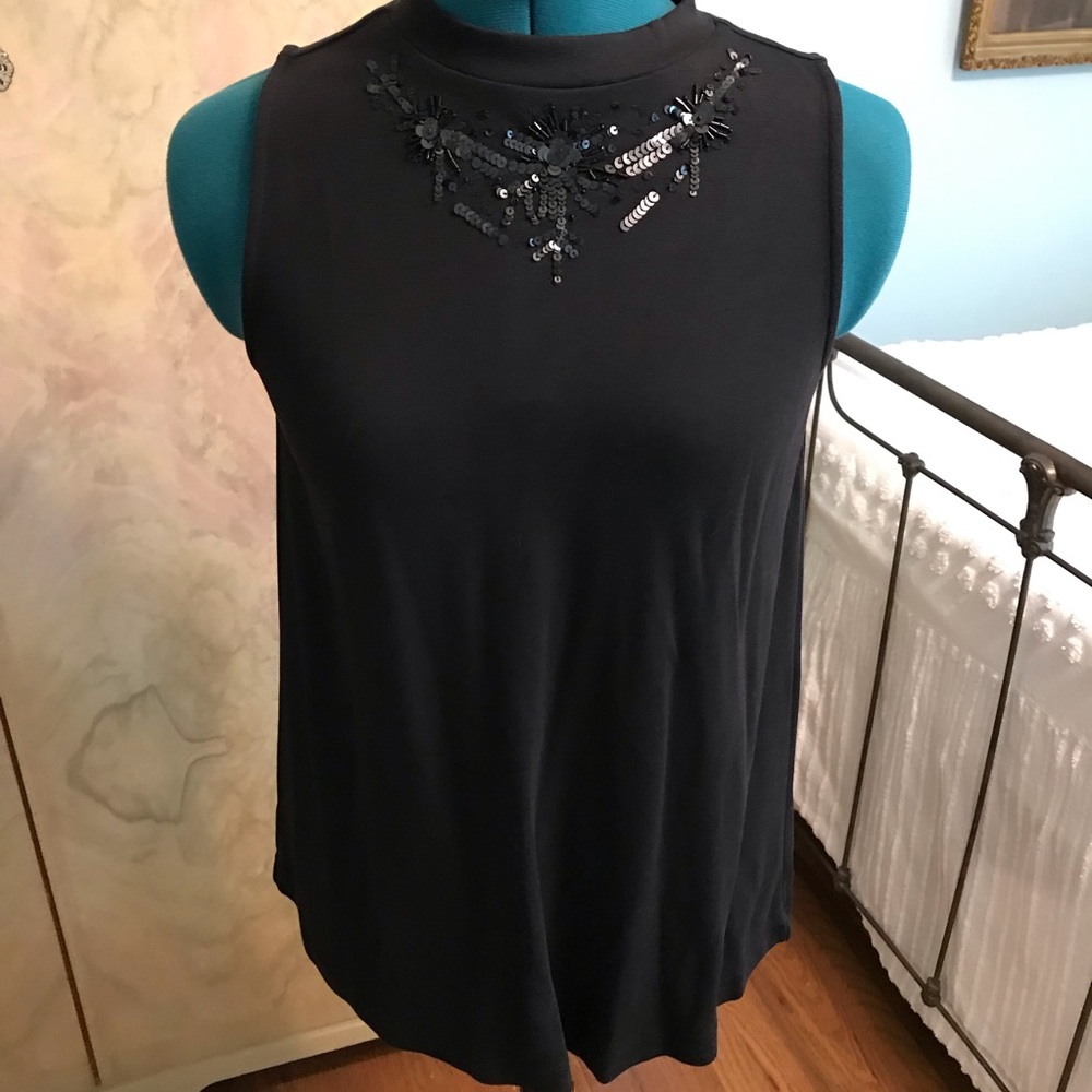 NWOT Loft sleeveless top
